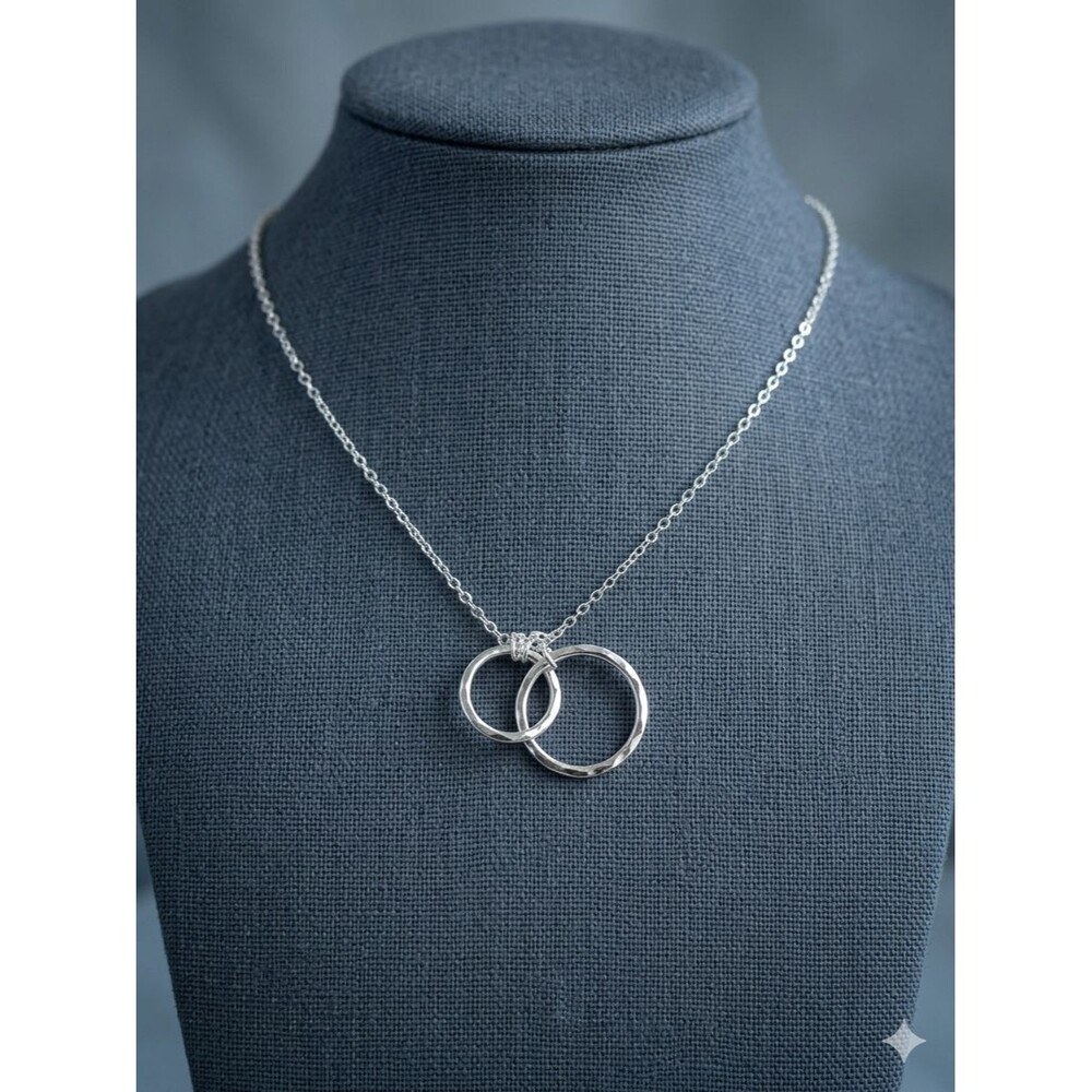 Sterling Silver Interlocking Double Circle Necklace Textured Karma Infinity
